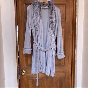 Super Soft NWT Gift Bathrobe